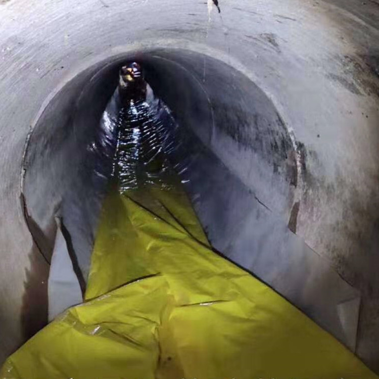 兴宾管道紫外光固化修复