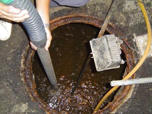 兴宾隔油池清理