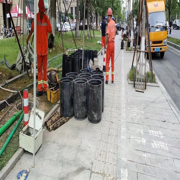 兴宾管道短管置换修复